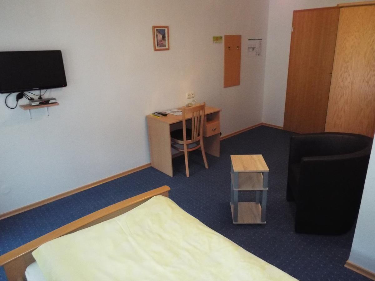 Hotel Garni Zum Reinhardswald Gewissenruh Kamer foto