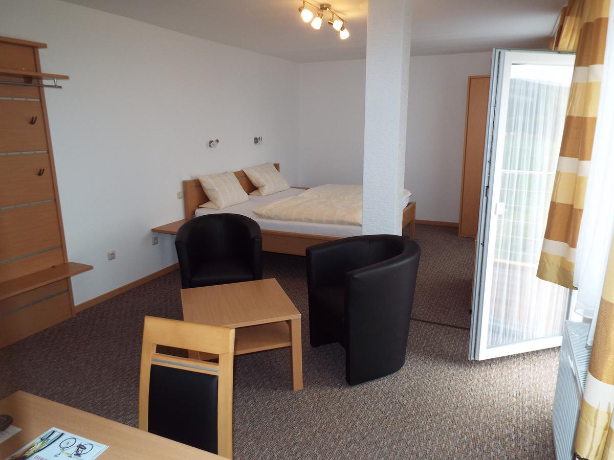 Hotel Garni Zum Reinhardswald Gewissenruh Kamer foto