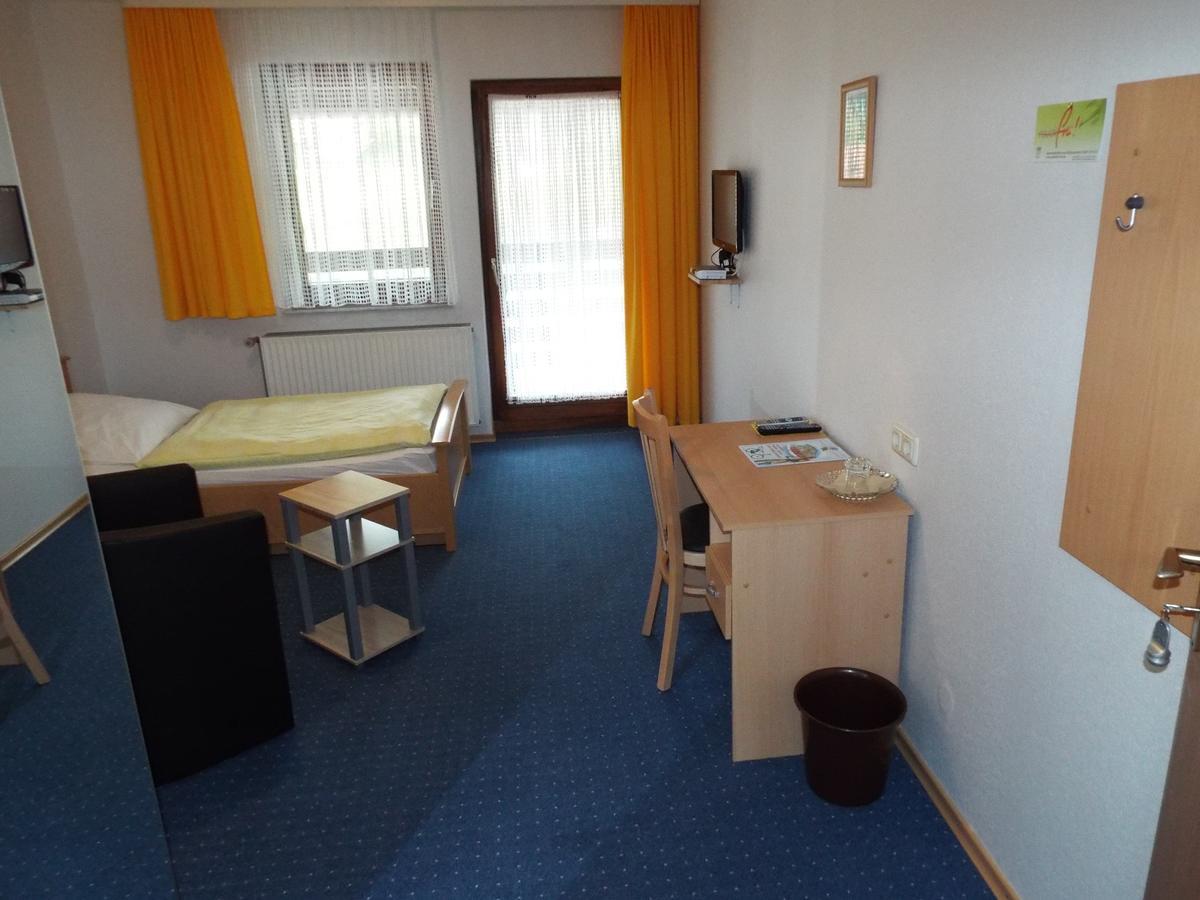 Hotel Garni Zum Reinhardswald Gewissenruh Kamer foto
