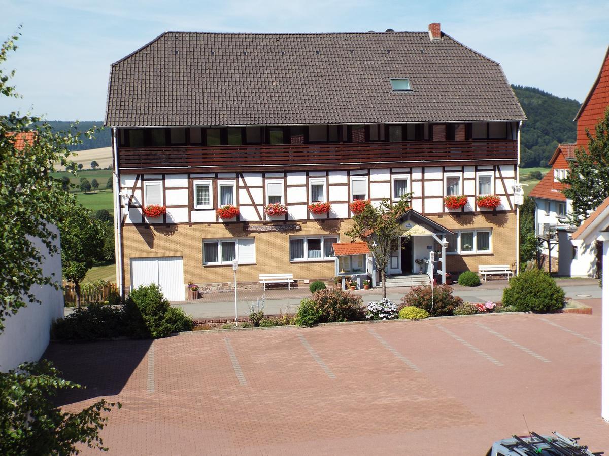 Hotel Garni Zum Reinhardswald Gewissenruh Buitenkant foto